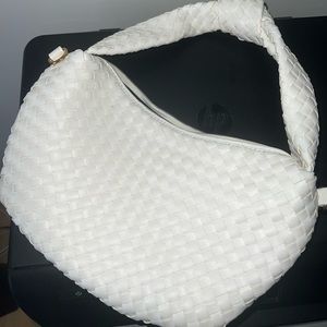 White Faux Leather Woven Shoulder Bag - Bottega Venetta Dupe
